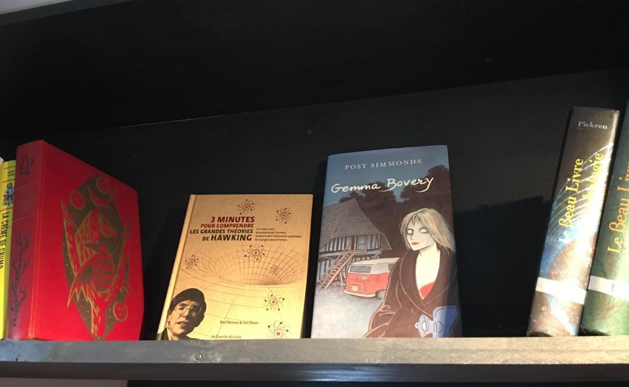 Aux Petits Bonheurs, Gites Culturel A La Roche Bernard Férel 外观 照片